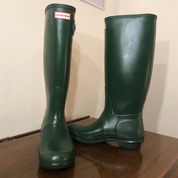 forest green hunter boots